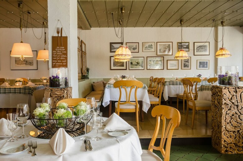 Posada Landgasthof L�uterh�usle