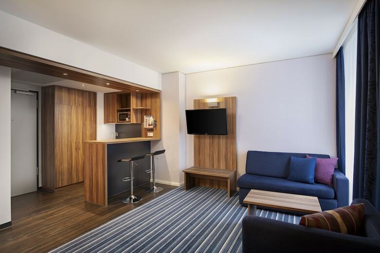 Hotel Holiday Inn Express Bremen Airport