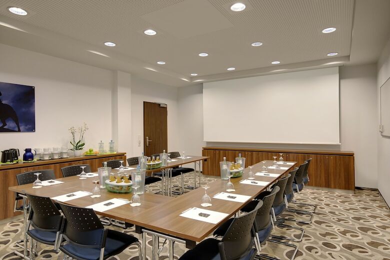 Hotel Holiday Inn Express Bremen Airport
