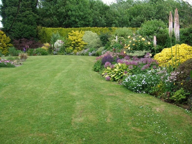 Courtlands Nurseries Bed And Breakfast