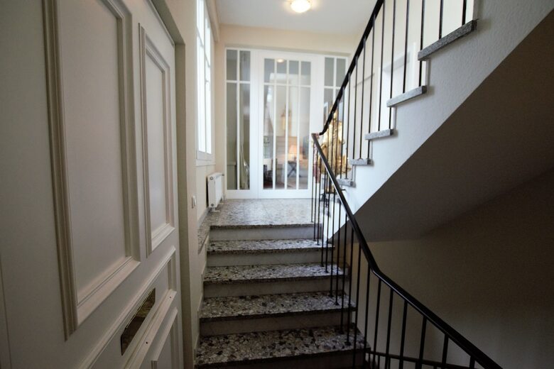 Tolstov-hotels Representative City Villa