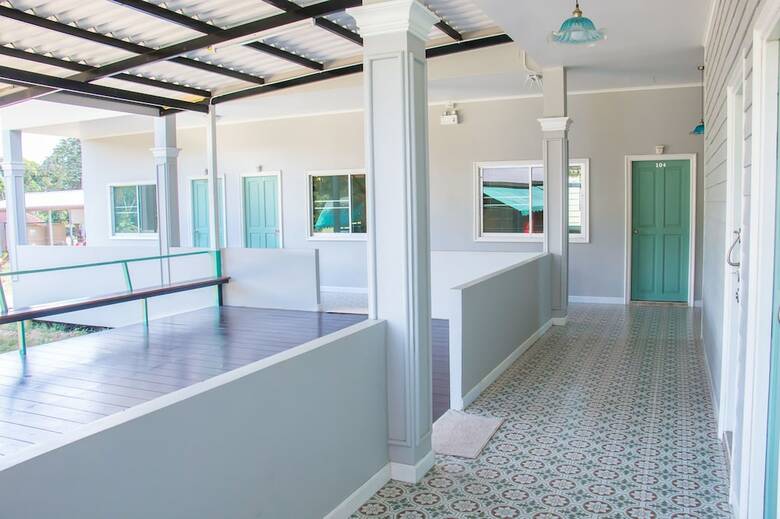 Hotel Akantuka Homestay