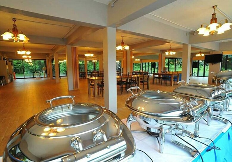 Hotel Akantuka Homestay