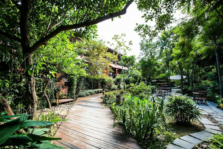 Hotel Ruen Pruksa Boutique Resort