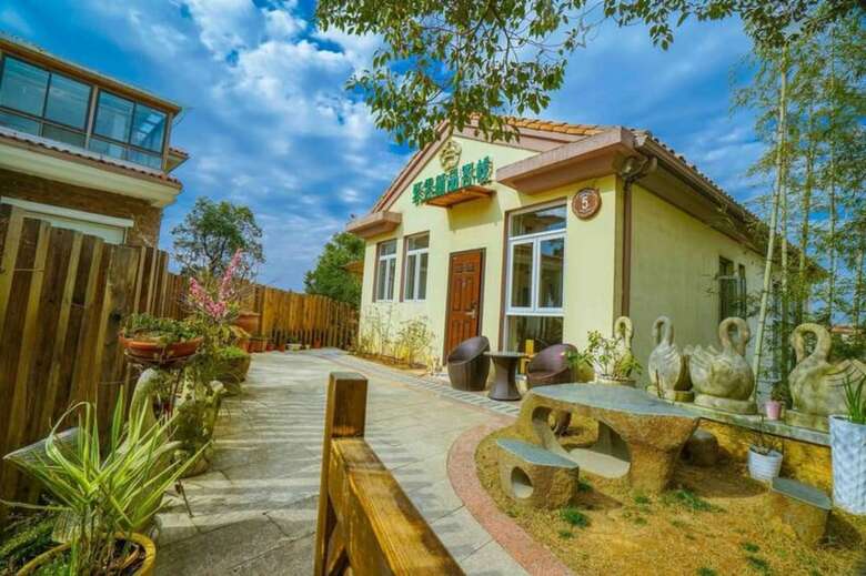 Hotel Yiyun Botique Inn Water Front Villa