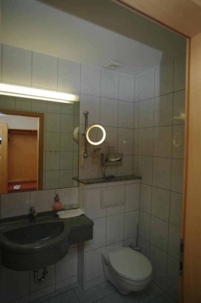 Hotel Restaurant R�uber Lippoldskrug