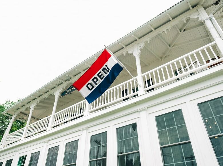 Hotel Stottsville Inn