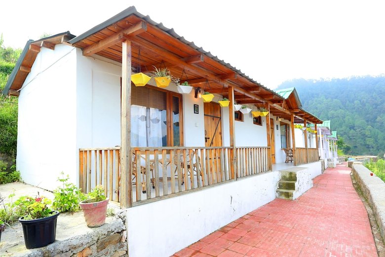 Bed & Breakfast Banlekhi