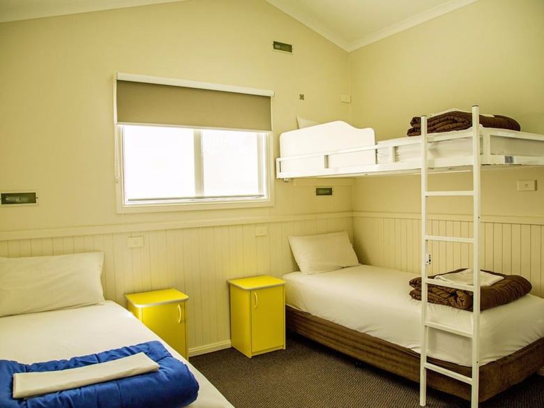 Nrma Ocean Beach Holiday Resort