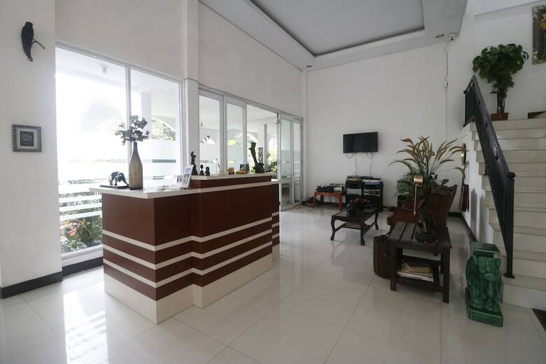 Hotel Reddoorz Near Lampung Walk