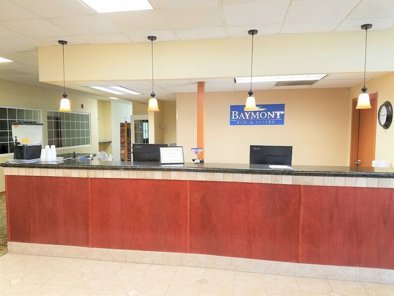 Hotel Baymont By Wyndham Fort Morgan