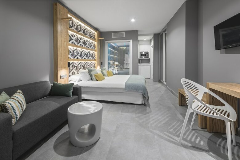 Apartamentos Atlantic Mirage Suites & Spa