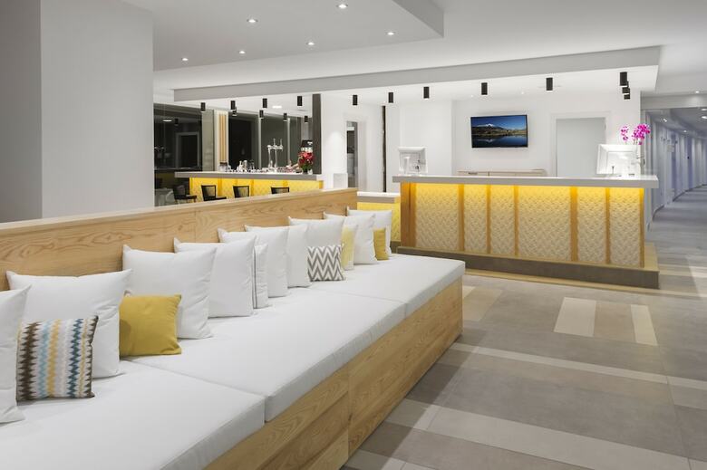 Apartamentos Atlantic Mirage Suites & Spa