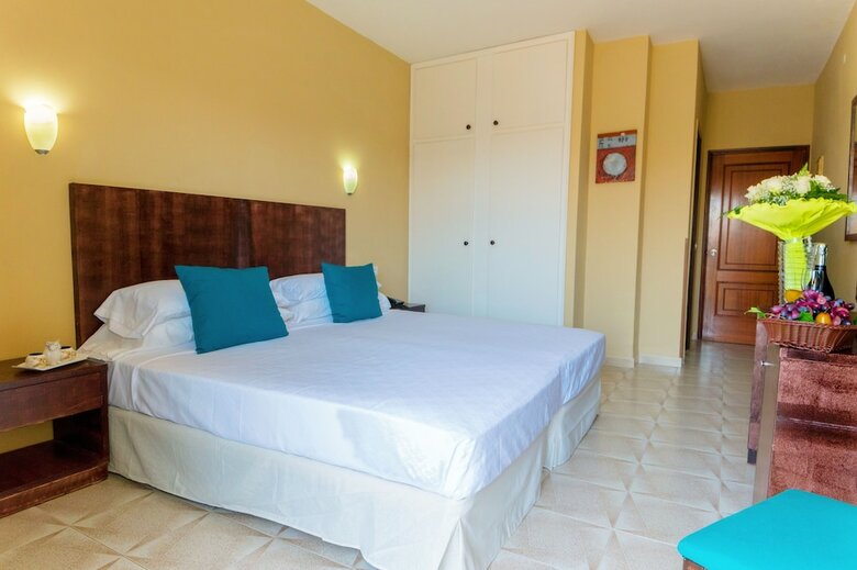 Hotel Aeropuerto Sur