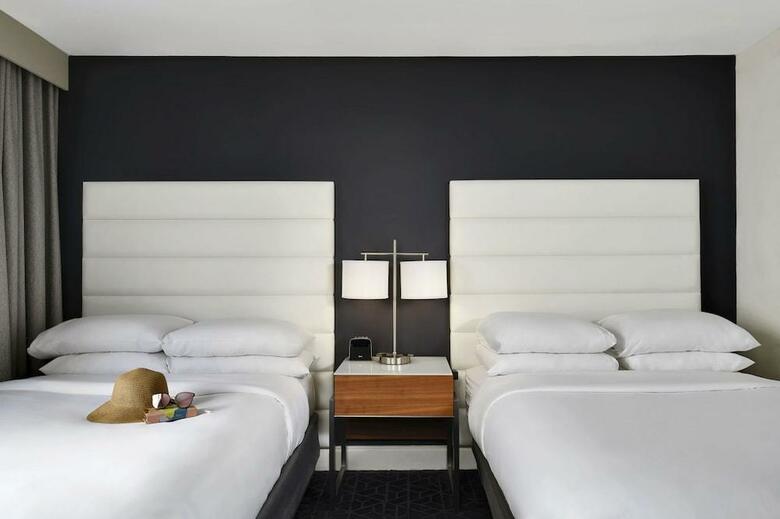 Hotel Sheraton Tampa Riverwalk
