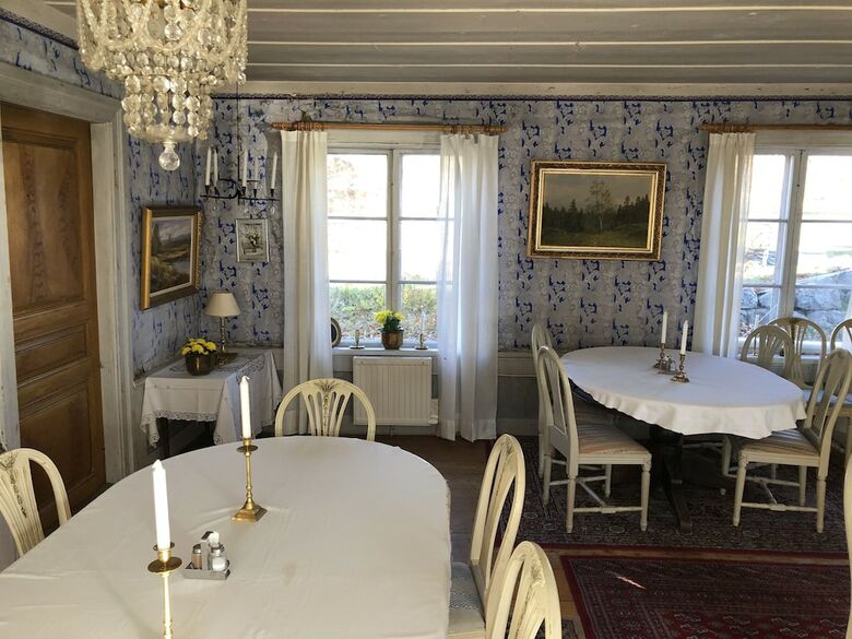 Fr�gsta H�lsingeg�rd Bed & Breakfast