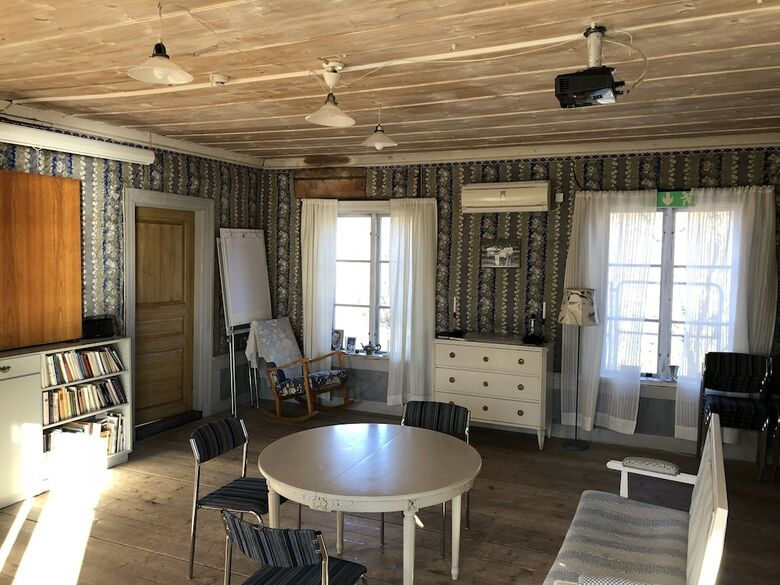 Fr�gsta H�lsingeg�rd Bed & Breakfast