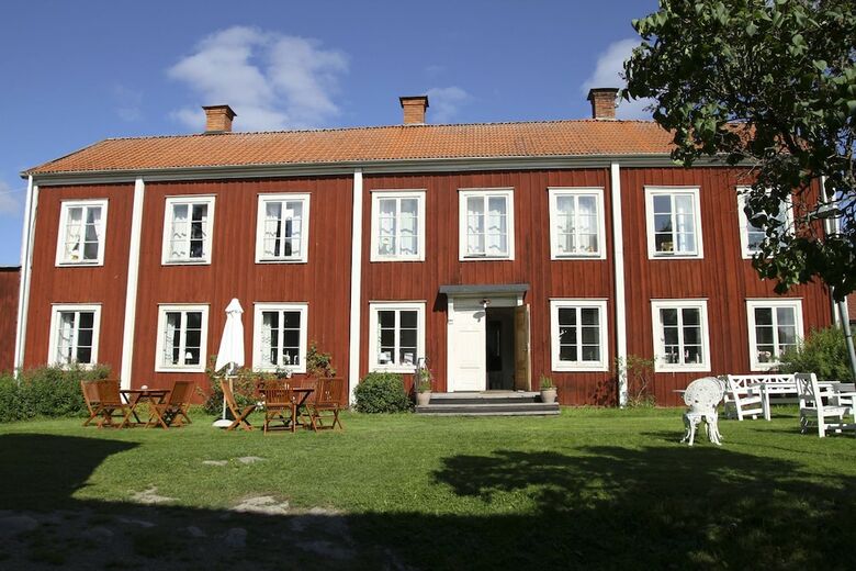 Fr�gsta H�lsingeg�rd Bed & Breakfast
