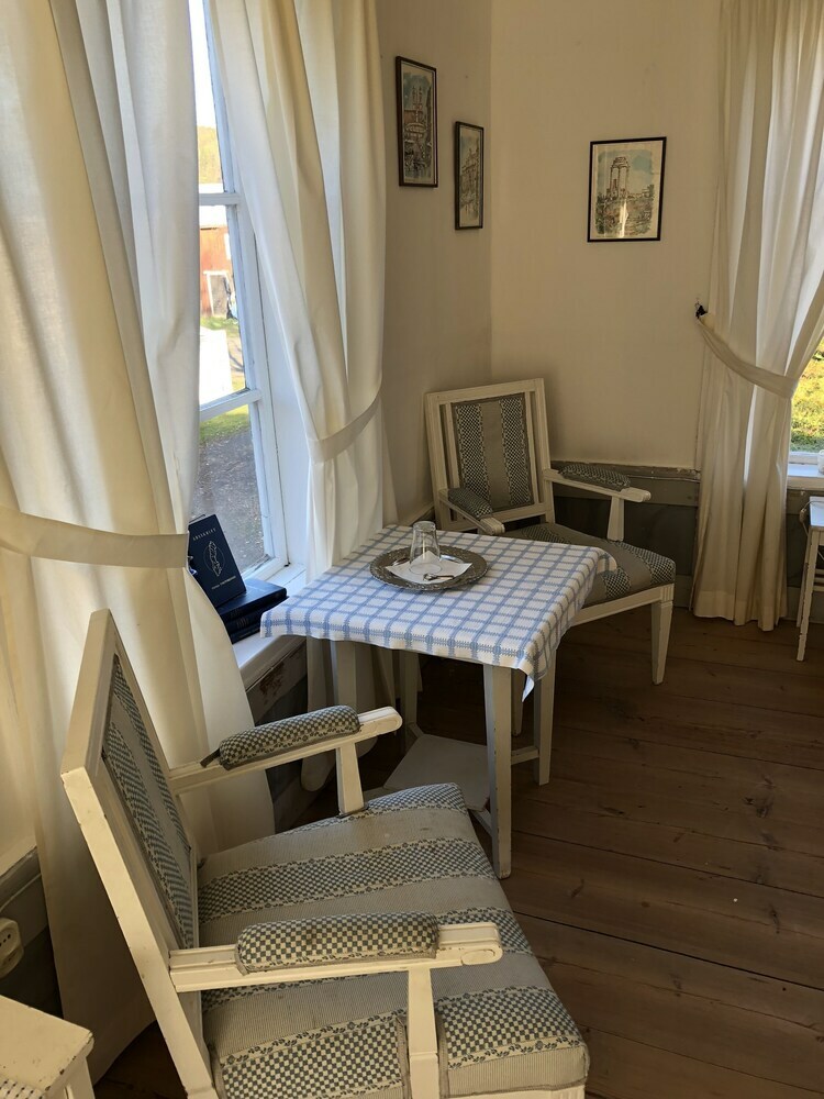Fr�gsta H�lsingeg�rd Bed & Breakfast