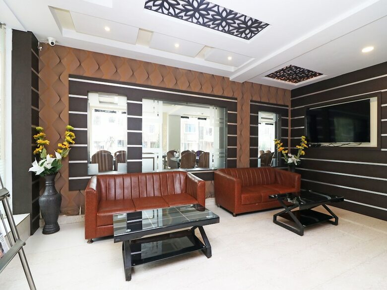 Oyo 7054 Hotel Amabalika