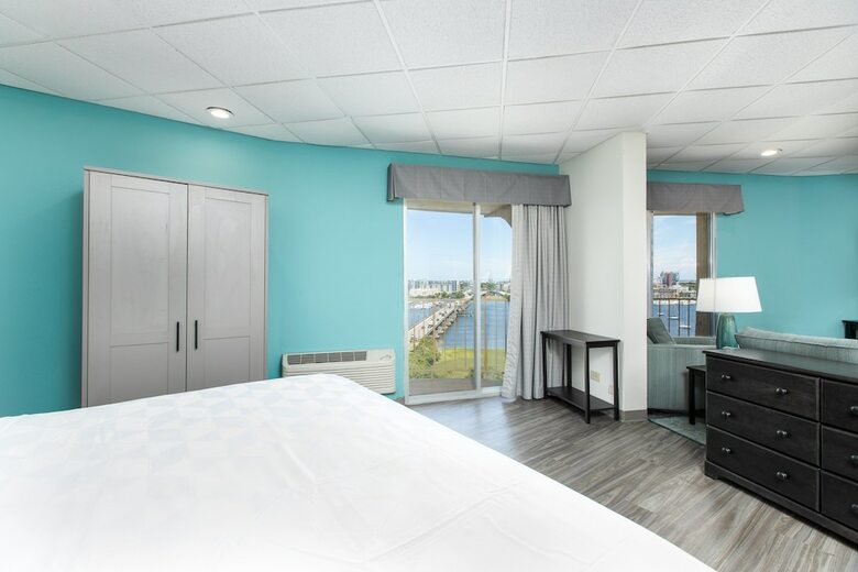 Hotel Holiday Inn Charleston Riverview