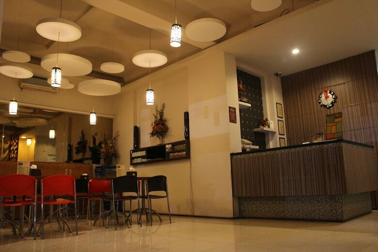 Hotel Feliz Gh