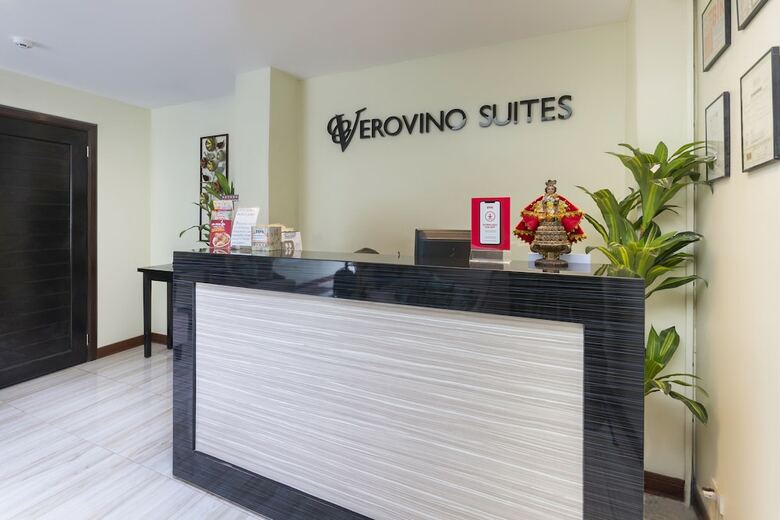 Hotel Oyo 540 Verovino Suites