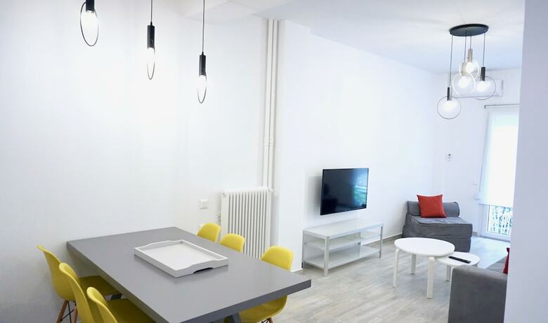 Apartamentos Urban Design Apt In Athens