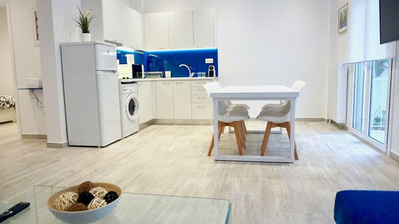Apartamentos Modern & Central Apt In Athens