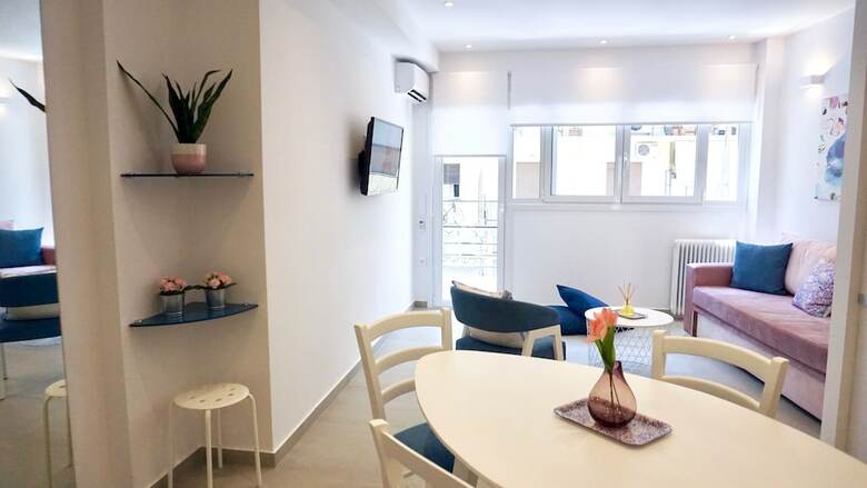 Apartamentos Fairytale Cozy Apt In Athens