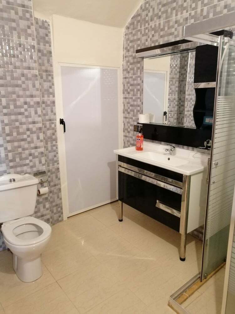 Bed & Breakfast Mohammed V Airport Homestay