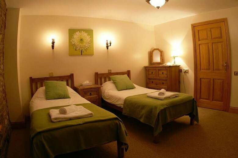 Posada George Inn & Millingbrook Lodge