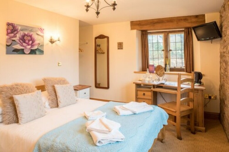 Posada George Inn & Millingbrook Lodge