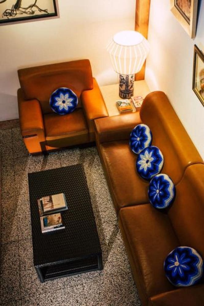Hotel Sweethome37