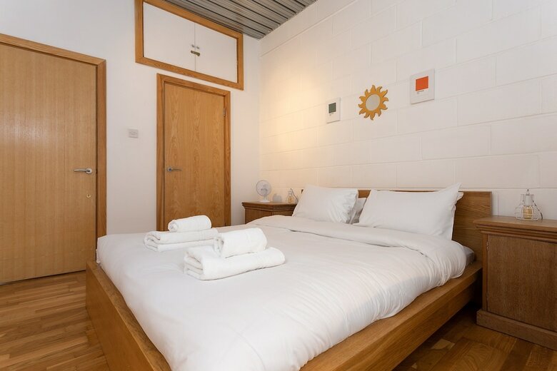 2 Bedroom North London Apartment