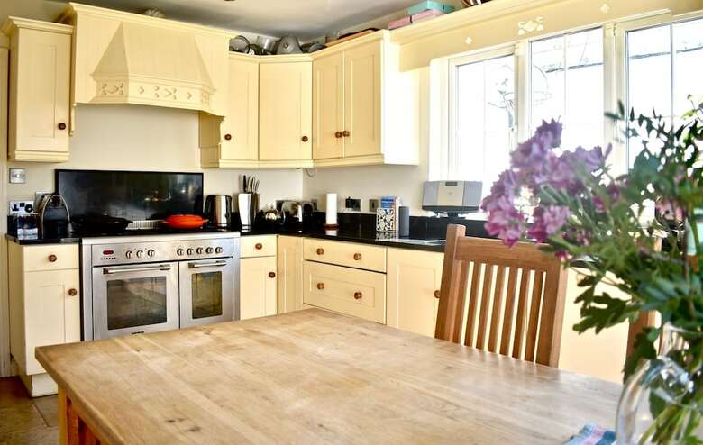 3 Bedroom Family Home In Dublin