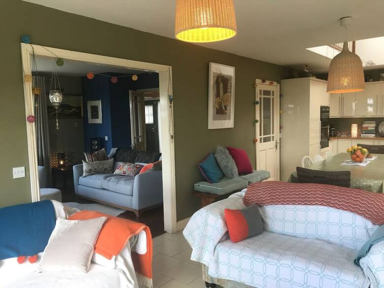 Cosy Dublin City Views Home