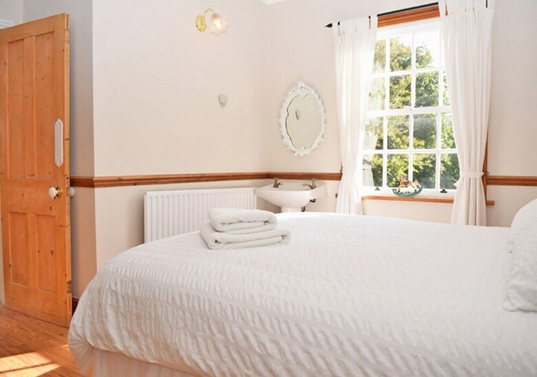 Cambrian House