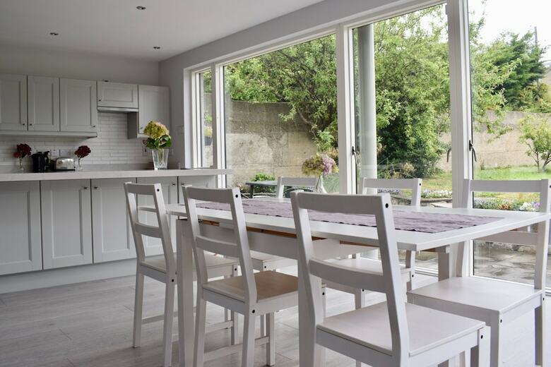 Modern Home In Dublin 6w Near City