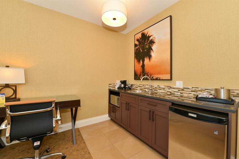 Hotel Best Western Premier Prestige Oceanfront Resort