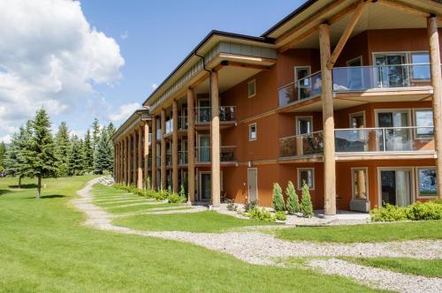 Hotel Quaaout Lodge And Talking Rock Golf