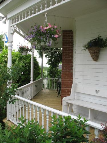 The Nelson House Bed And Breakfast