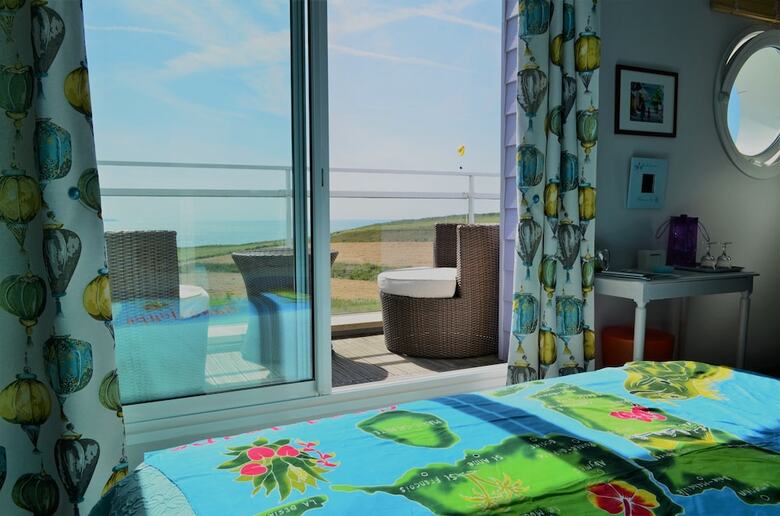 Hotel Fen�tres Sur Mer