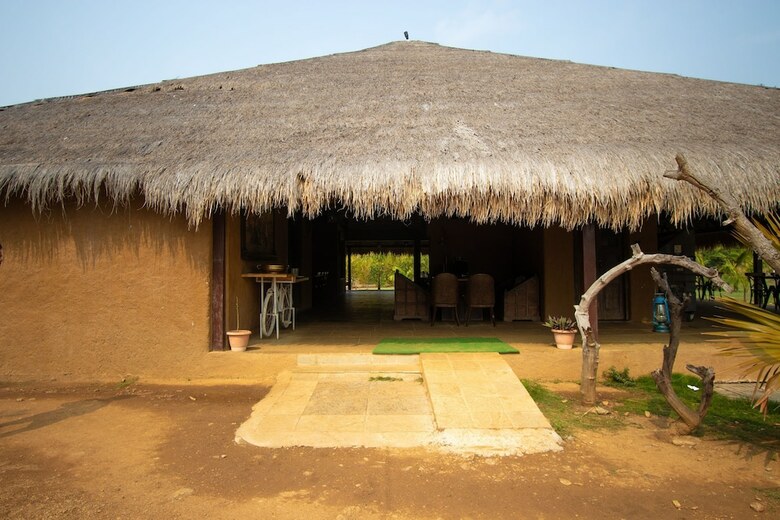 Hotel Karandla Farm And Resort