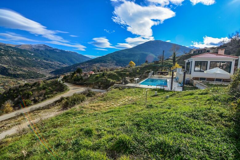 Apartamentos Pleiades Village