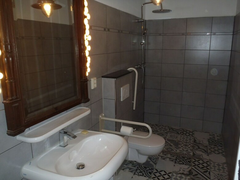 Hotel Fantesstique