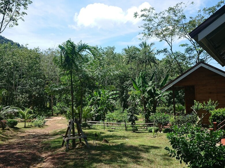 Hotel Lanta Para Hut