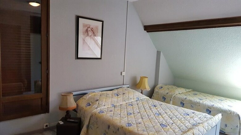 Hotel H�tel Restaurant Les Sir�nes