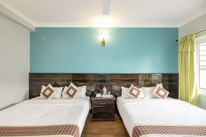 Hotel Oyo 254 White House In