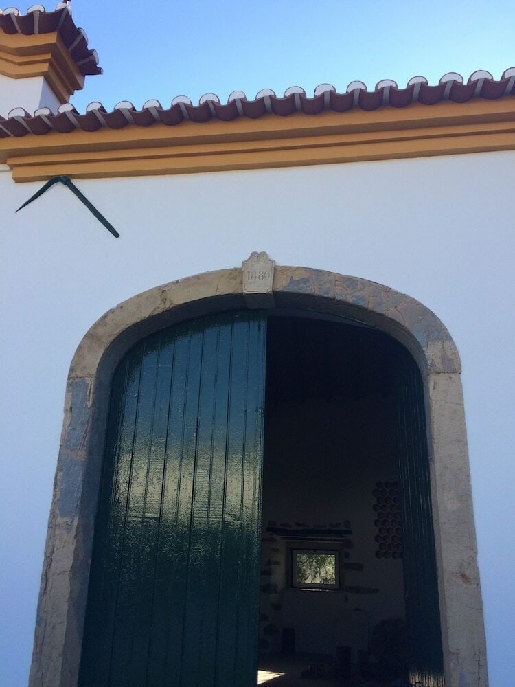 Hotel Quinta Ribeira Do Labrador - Lisbon West Wine Route